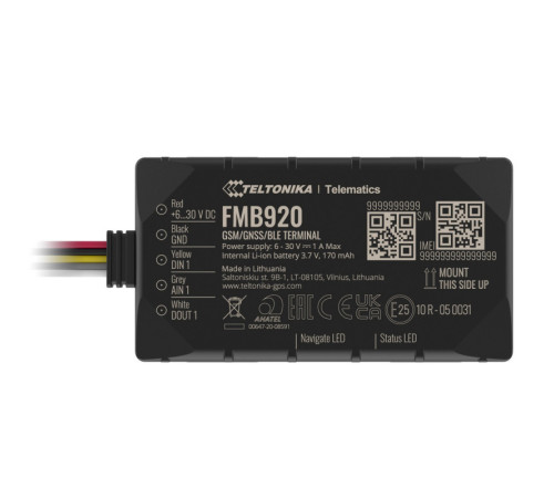 Compact GPS tracker Teltonika FMB920 with Bluetooth