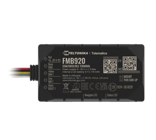 Compact GPS tracker Teltonika FMB920 with Bluetooth