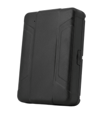 Автономный GPS-трекер eQuGPS Q-BOX+ 10 000 в черном матовом корпусе с текстурированными боковыми гранями и индикатором состояния.
